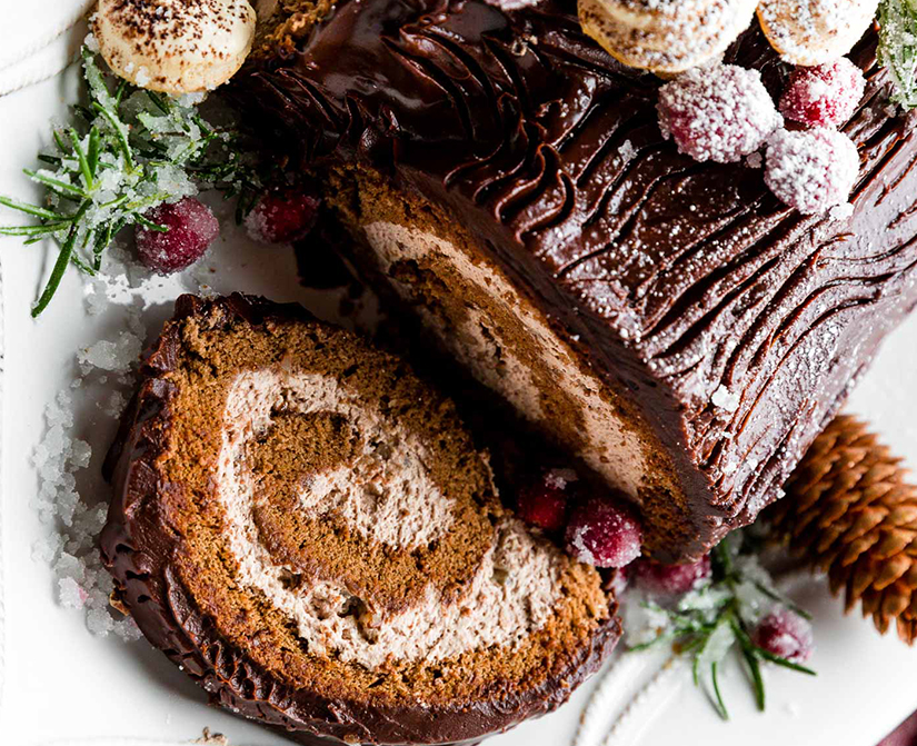 Hands-on pastry: Homemade Christmas log